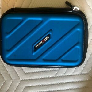 Nintendo 3DS blue hard shell case